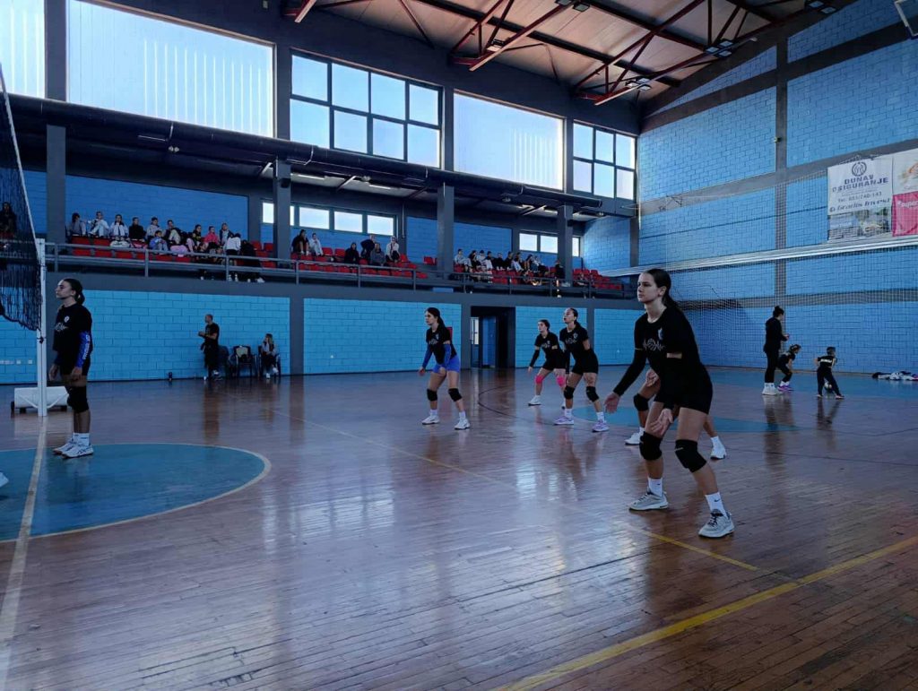 b6cb6e51-e9a1-4492-86e6-46ee90aaaf9d