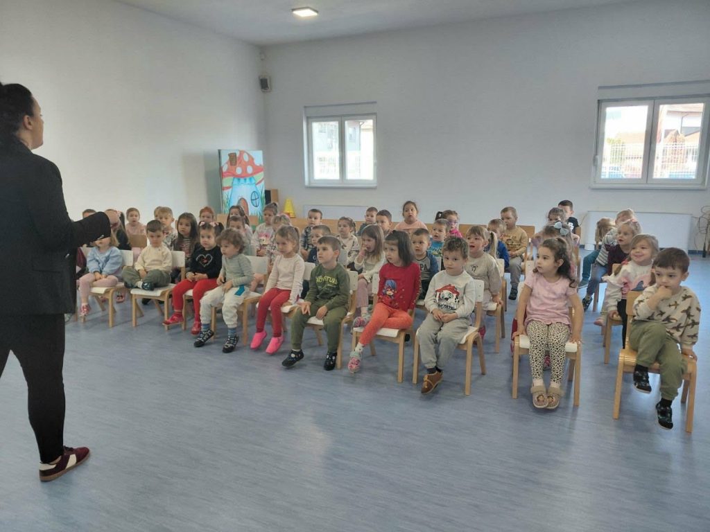 777fae17-379b-4295-9f03-a3ace10d601d