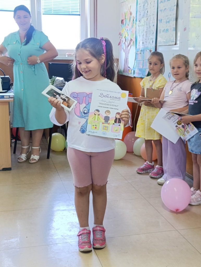 IMG-a8e02a62ac98f44e5c204936d5512d1e-V